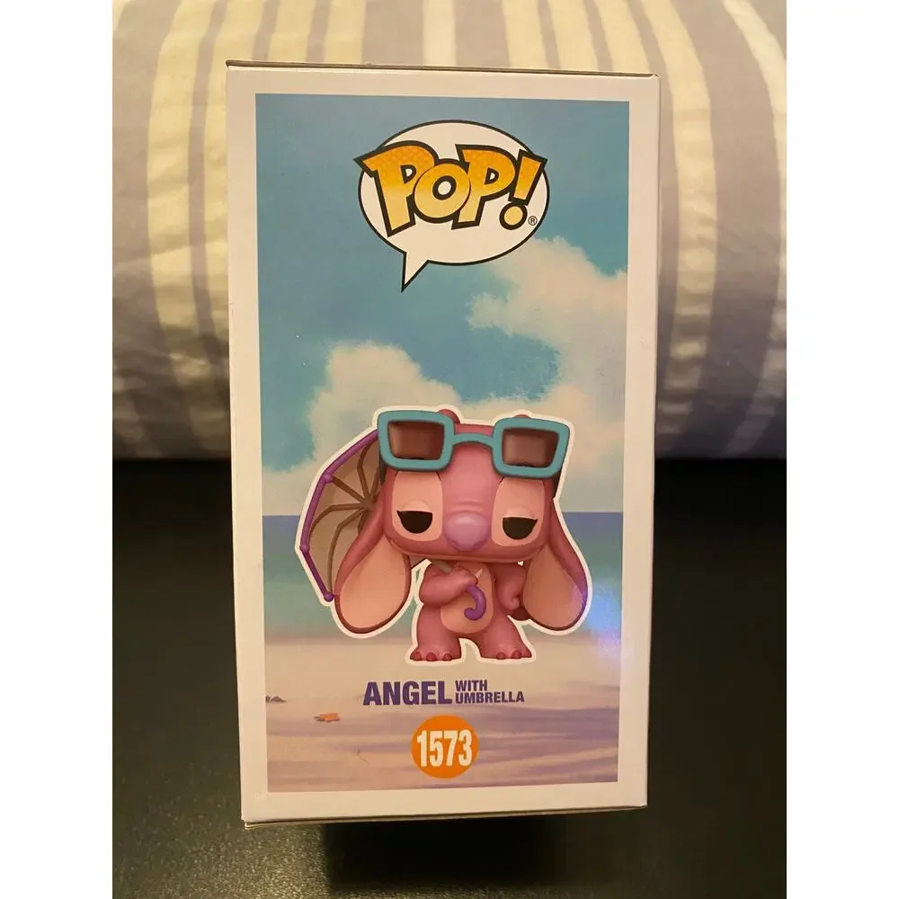 Funko Pop Disney:  Lilo & Stitch - Angel With Umbrella - Picture 4 of 6
